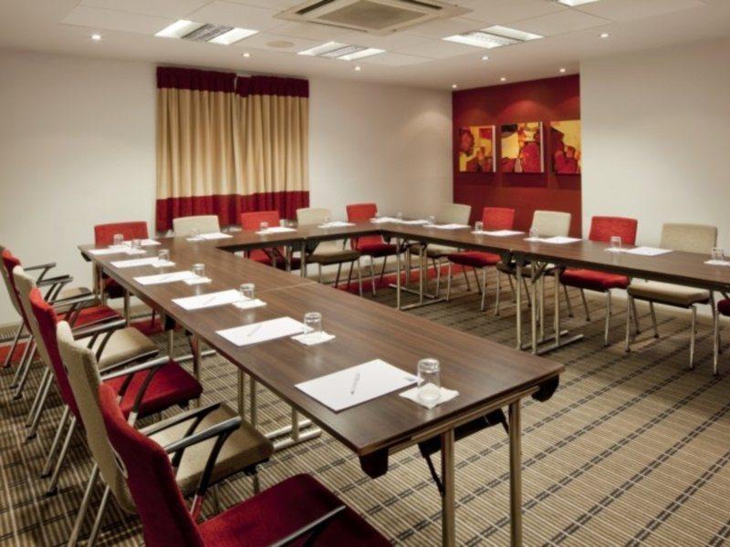 Holiday Inn Express Manchester - Salford Quays, An Ihg Hotel Εξωτερικό φωτογραφία