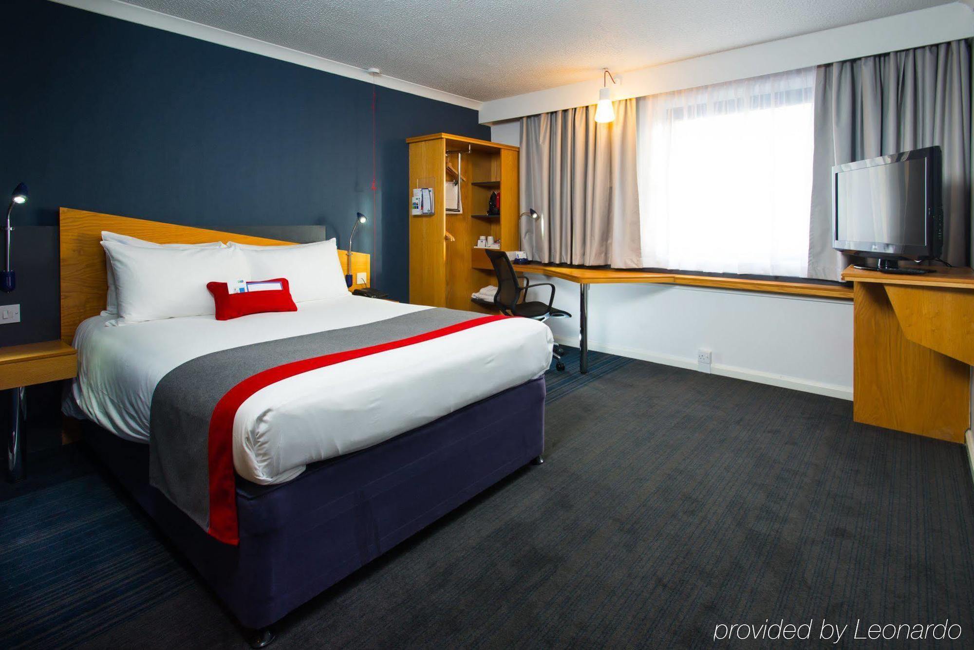 Holiday Inn Express Manchester - Salford Quays, An Ihg Hotel Εξωτερικό φωτογραφία