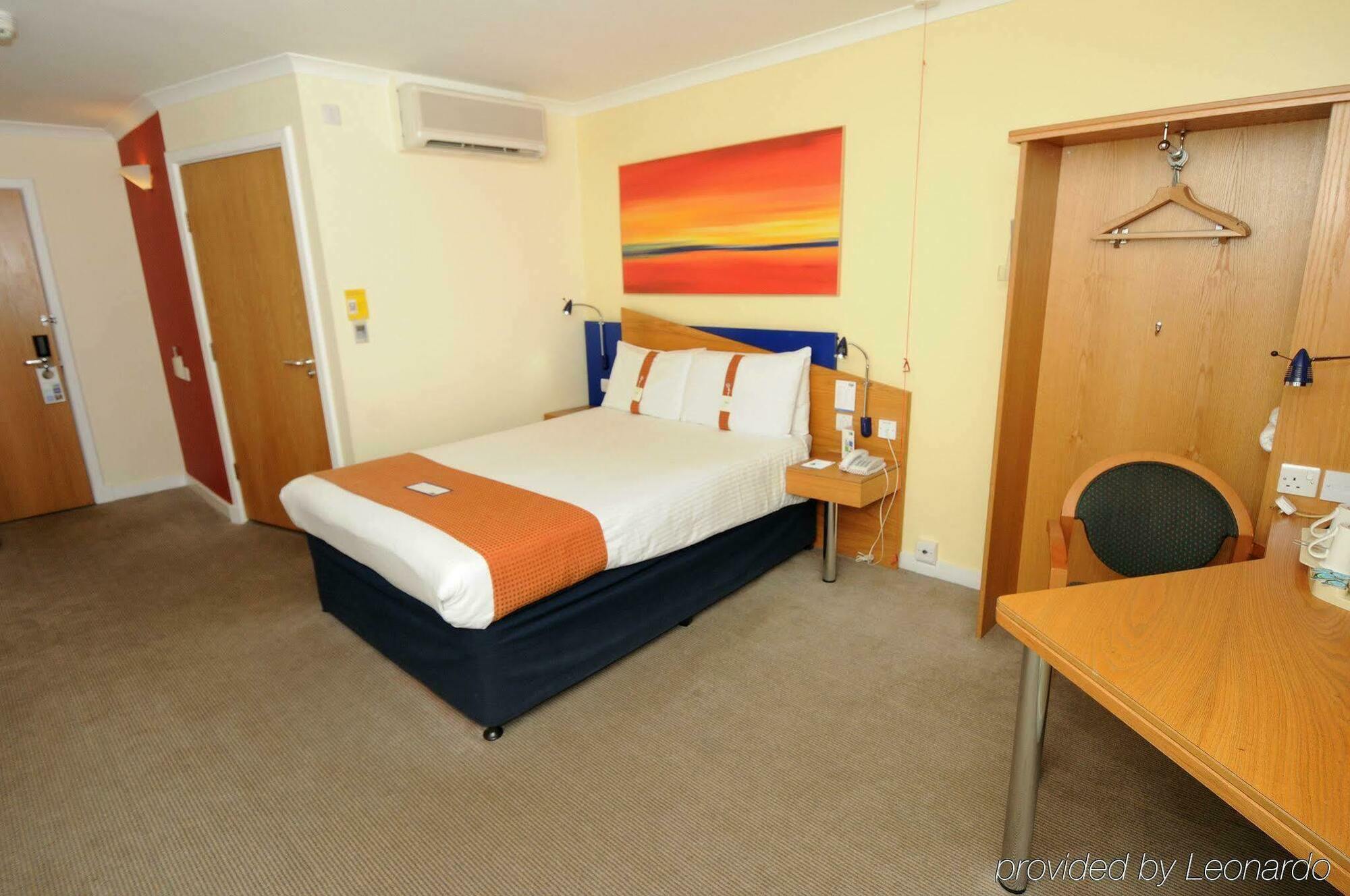 Holiday Inn Express Manchester - Salford Quays, An Ihg Hotel Εξωτερικό φωτογραφία